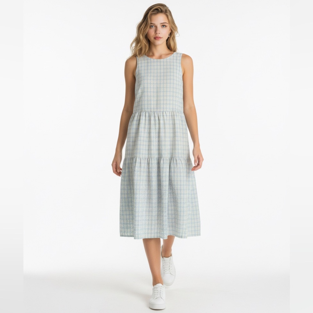 Chic Sleeveless Checkered Midi Dress